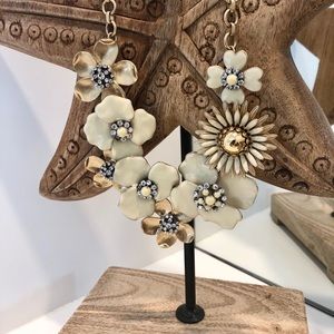 Stella & Dot Statement Necklace